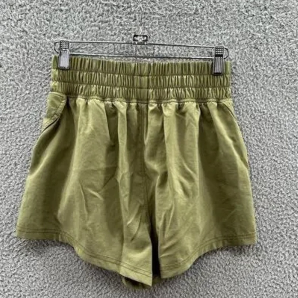 FREE PEOPLE FP Movement Next Round Muted Sage Green Shorts Women’s Size XS